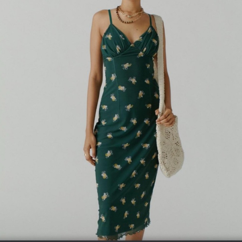 Urban Outfitters Gwen mesh slip Dark Green Floral Midi Dress Y2K-vibe chic boho